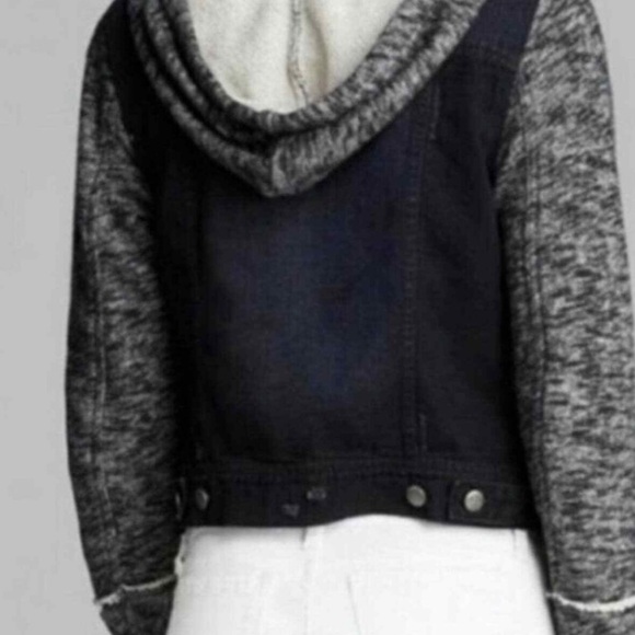 Free people distressed black jean jacket with long sleeve - Picture 7 of 7